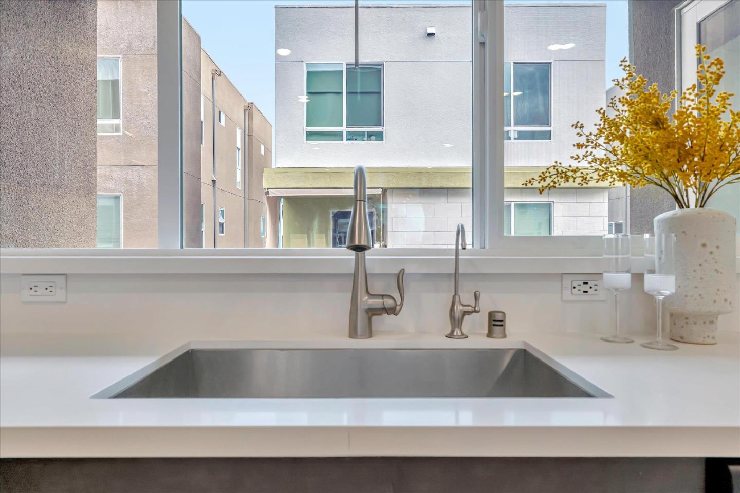 2966 Tony La Rosa PL