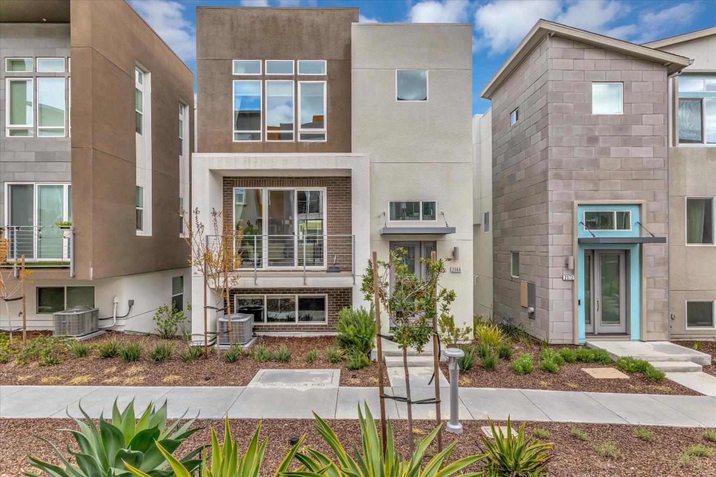 2966 Tony La Rosa PL