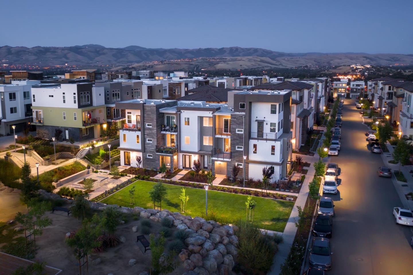 2966 Tony La Rosa PL