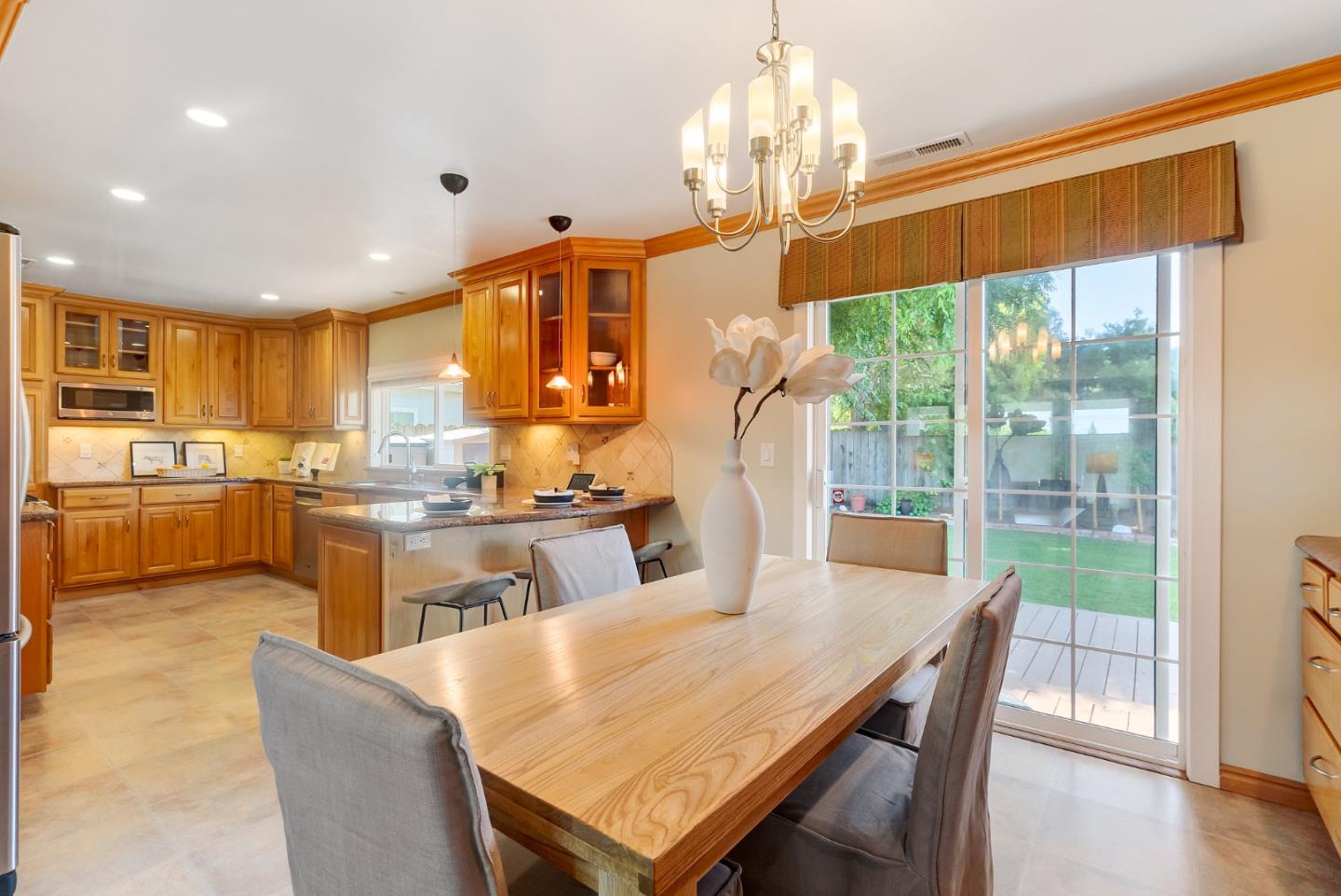 3408 Bay RD