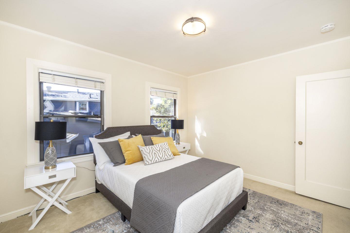 2000 Saint Francis WAY