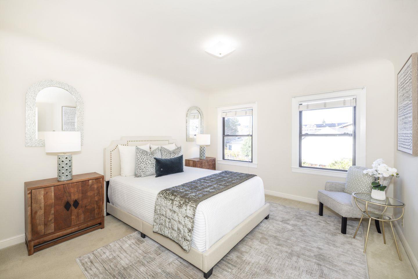2000 Saint Francis WAY