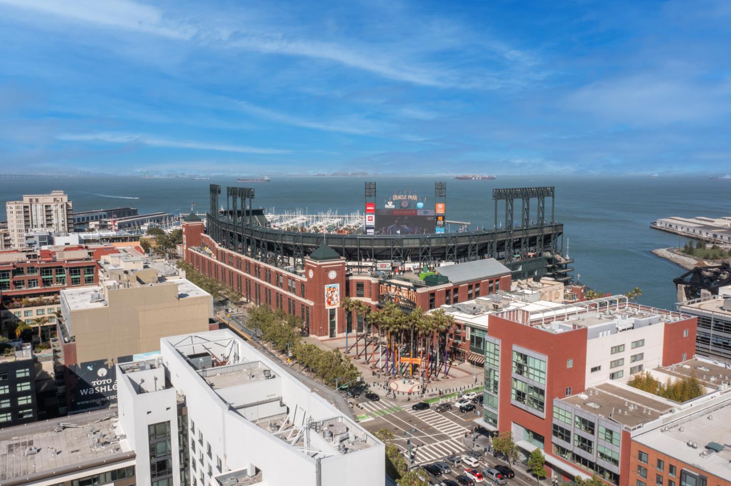 260 King ST 483