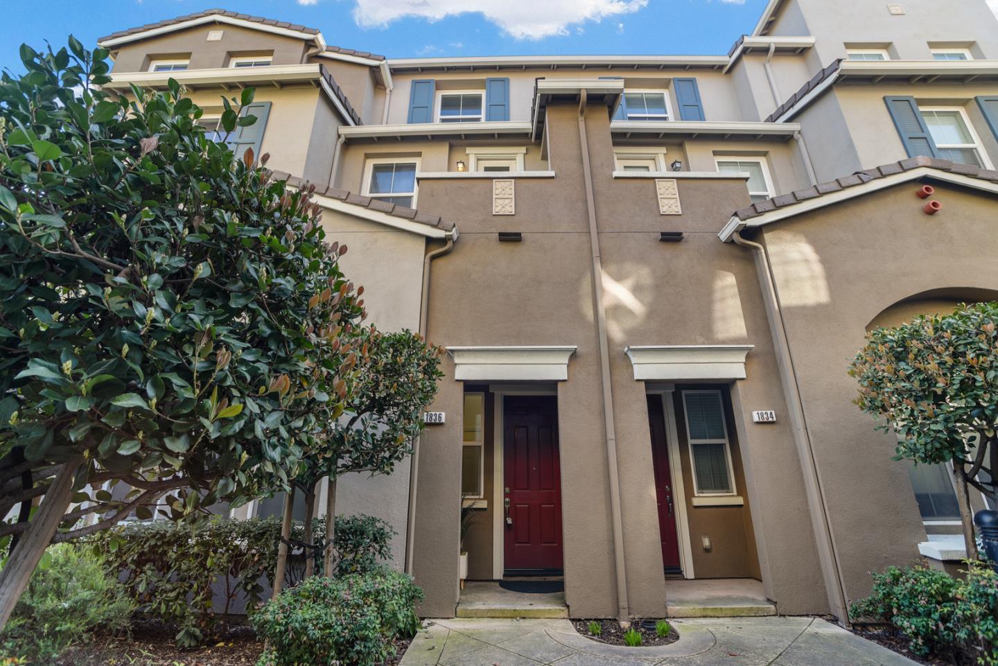 1836 Snell Pl