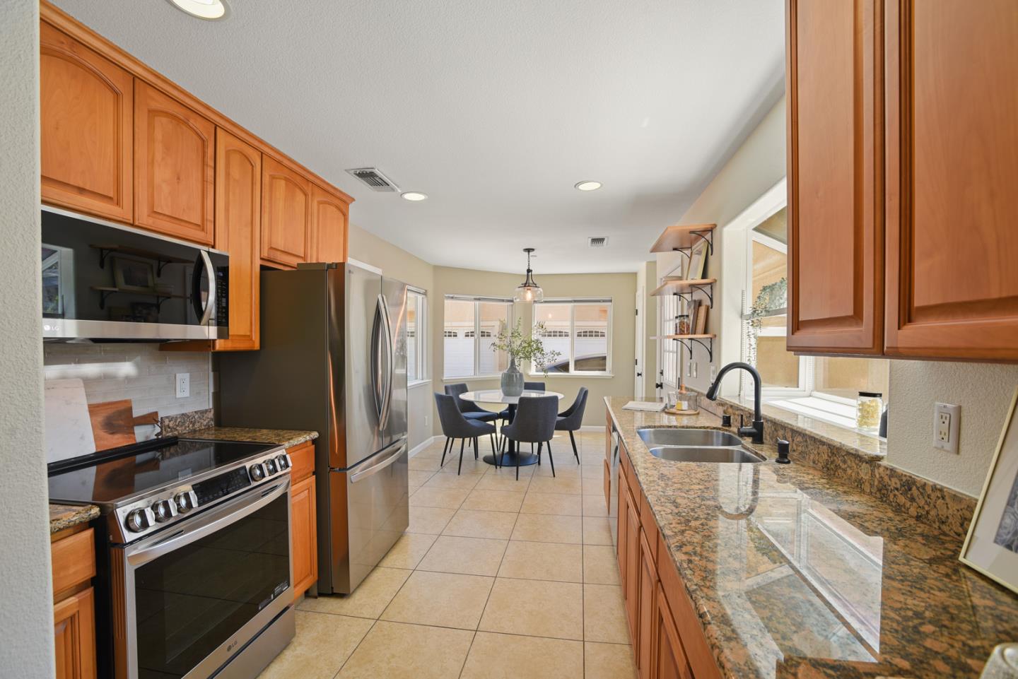 1418 Serena CT