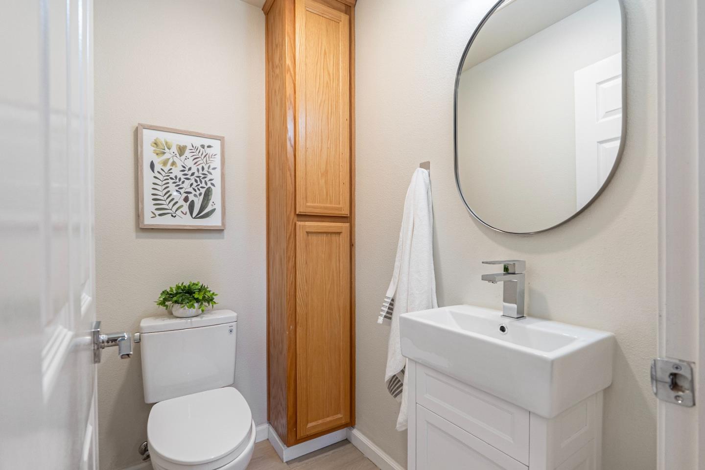 838 Excell Court