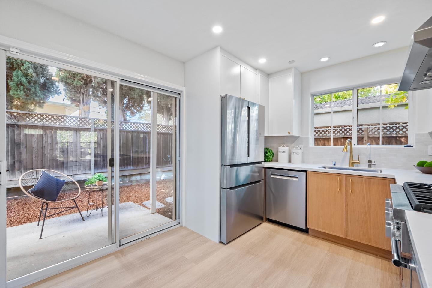838 Excell Court