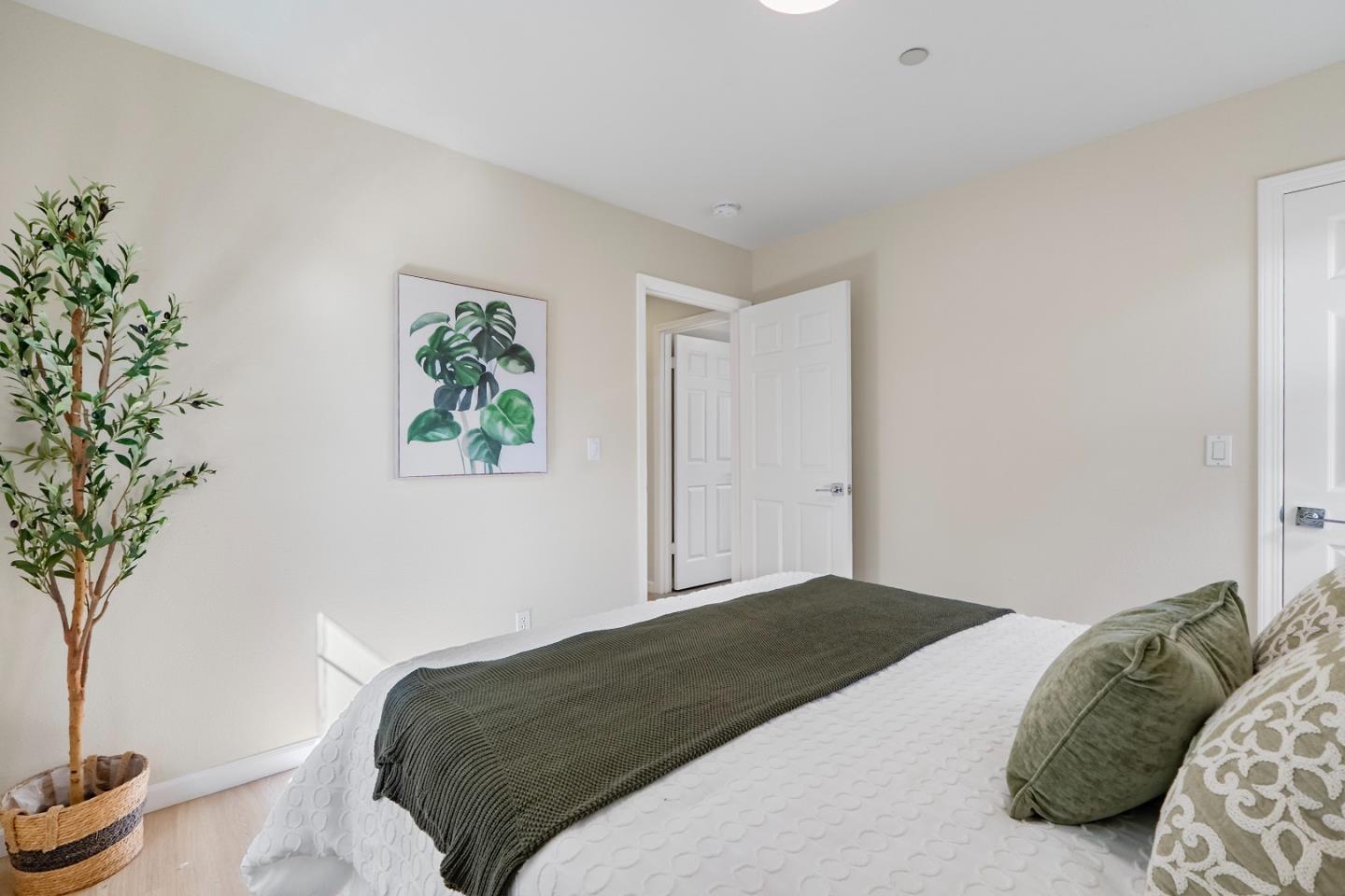 838 Excell Court