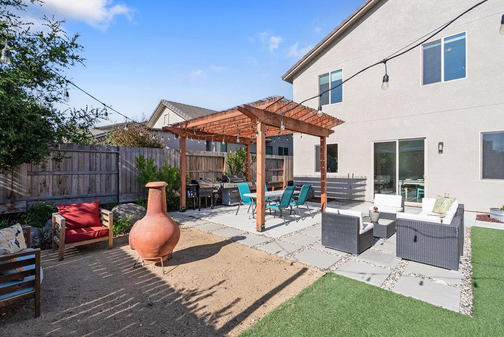 1299 Wildrose Drive