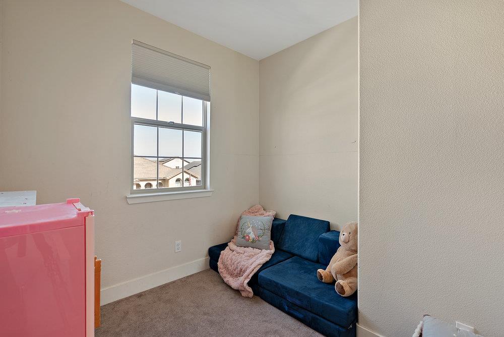 1299 Wildrose Drive