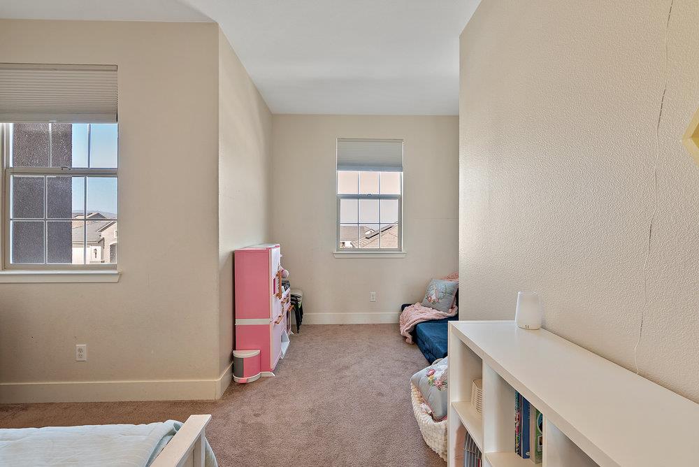 1299 Wildrose Drive