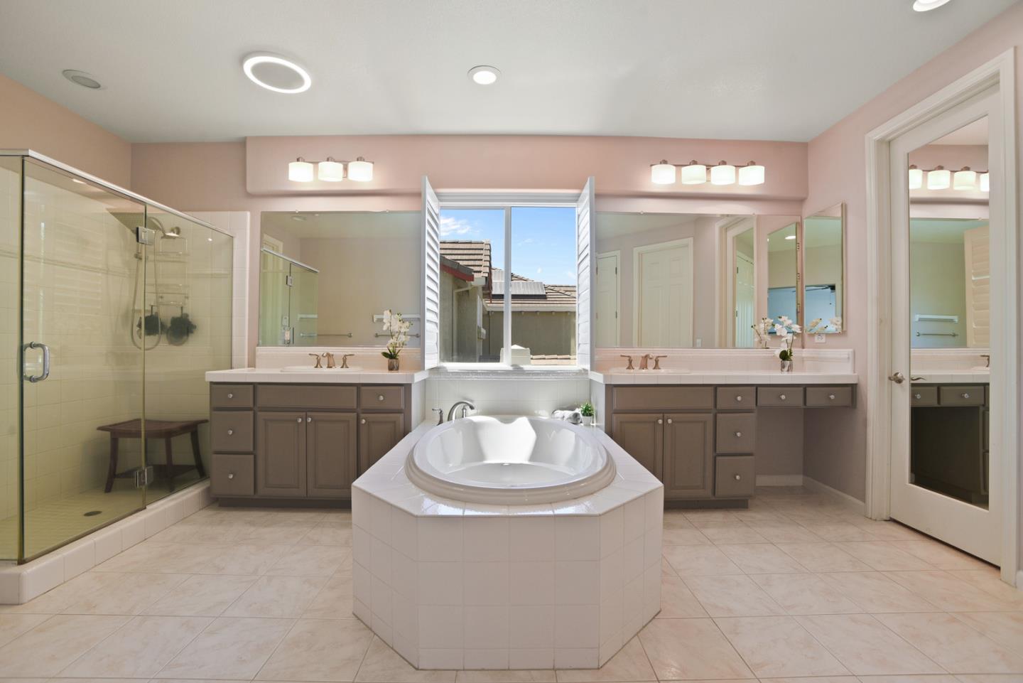 2264 Star Lilly Court