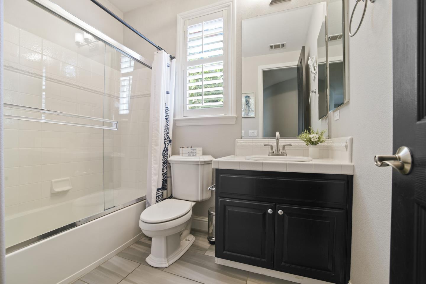2264 Star Lilly Court