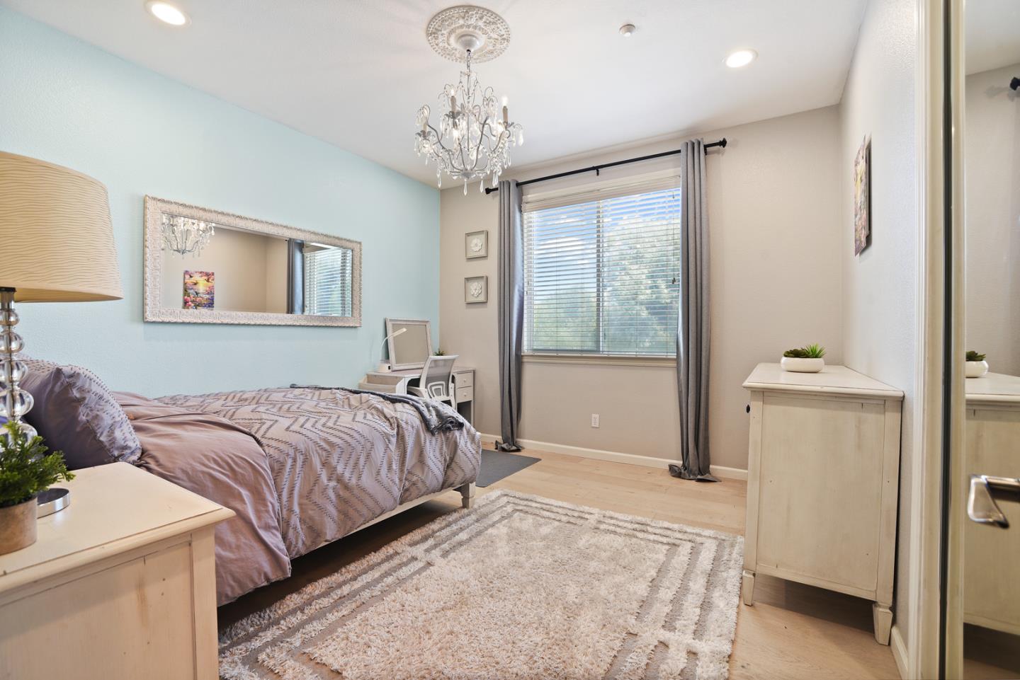 2264 Star Lilly Court