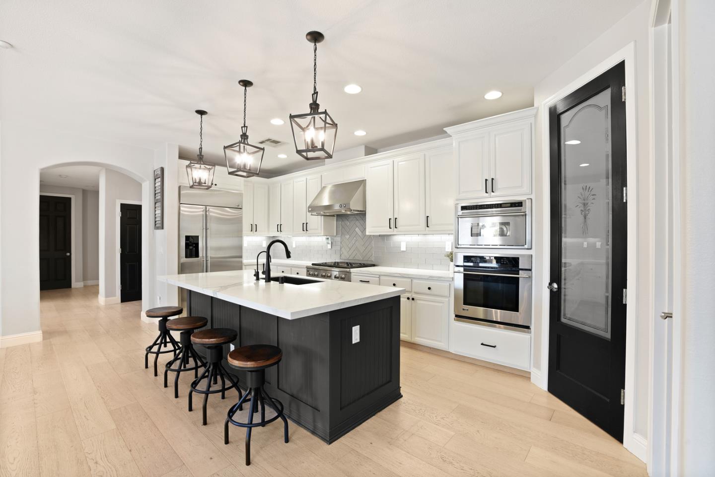 2264 Star Lilly Court
