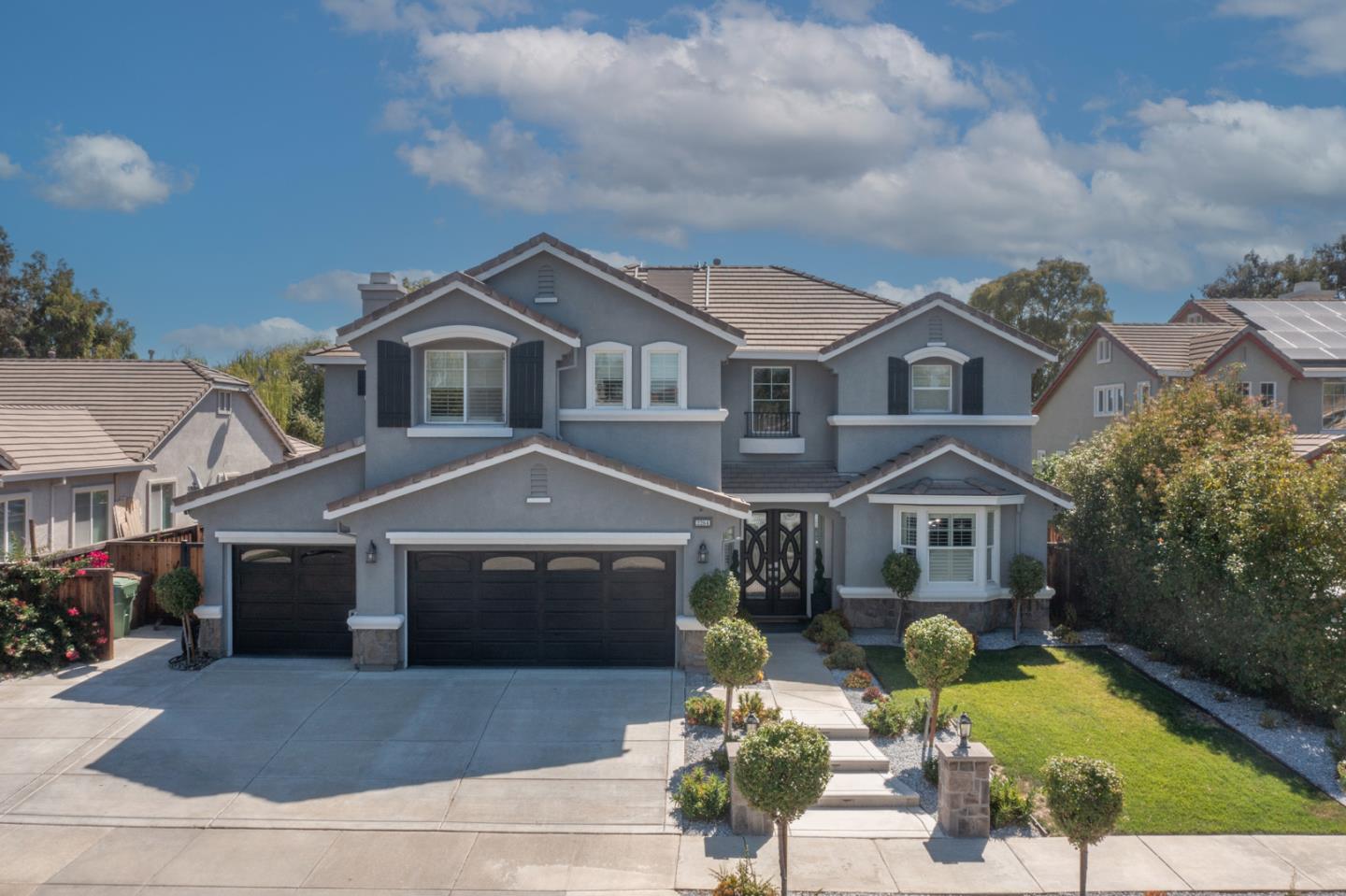 2264 Star Lilly Court