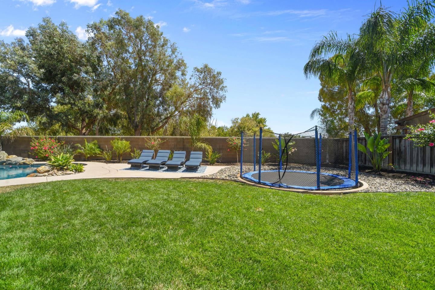 2264 Star Lilly Court