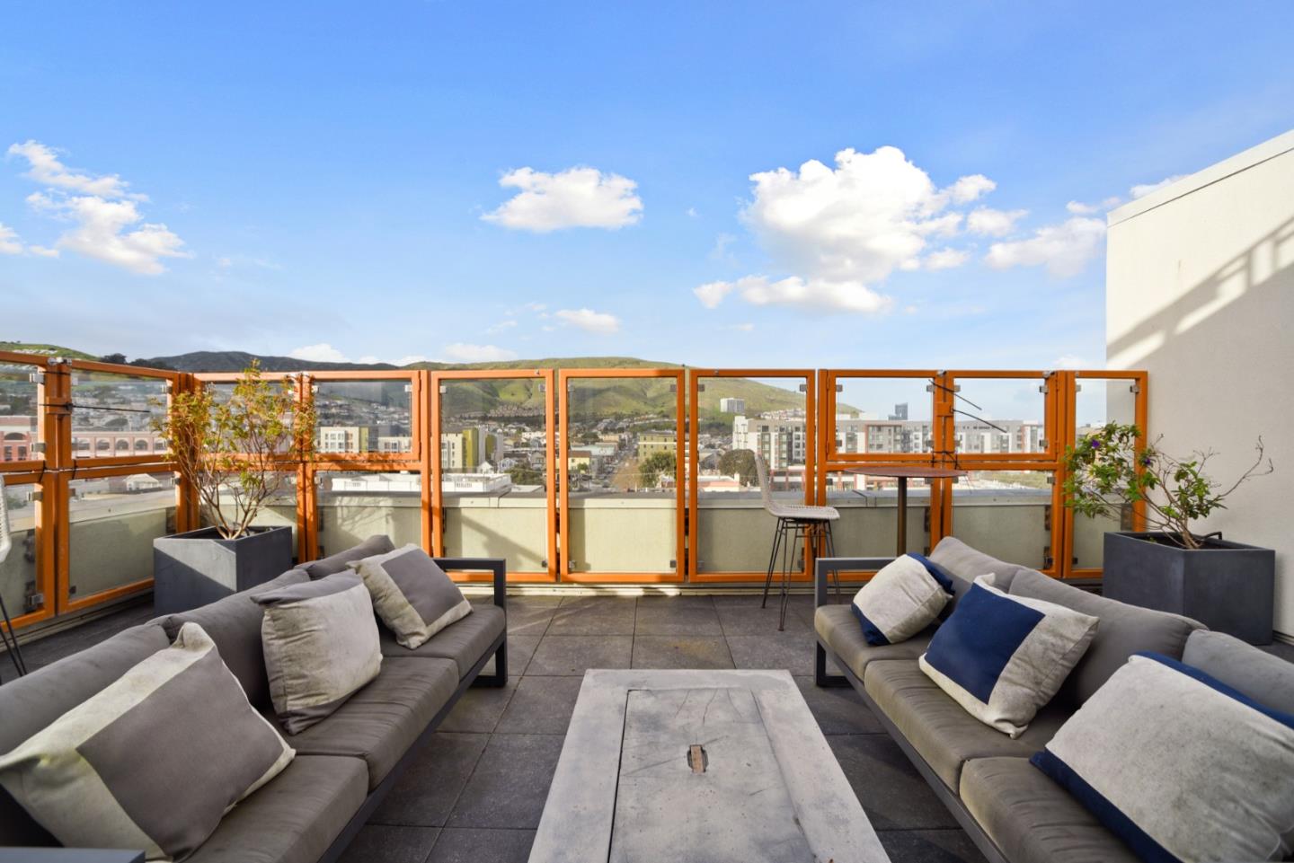 200 Linden Avenue 811