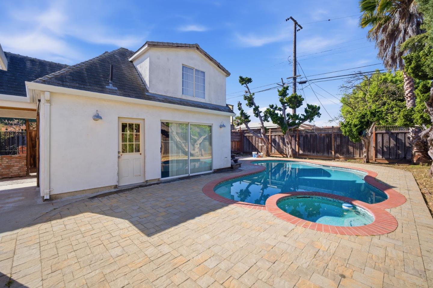 1270 Pierce Street