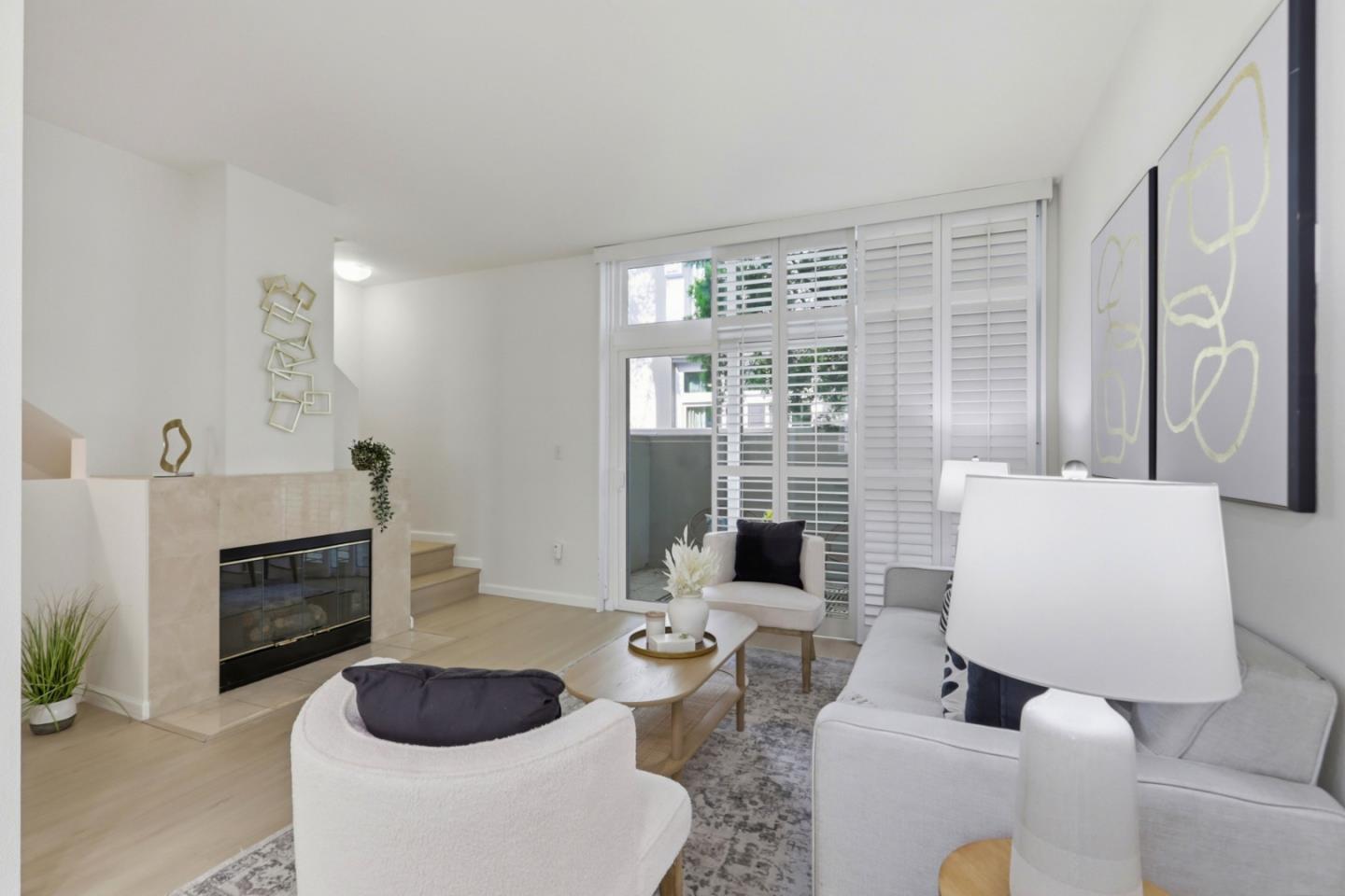 334 Dunsmuir Terrace 3