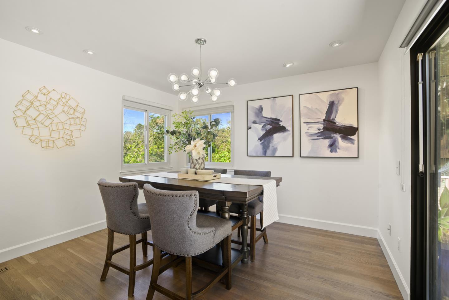 1130 Chula Vista Drive