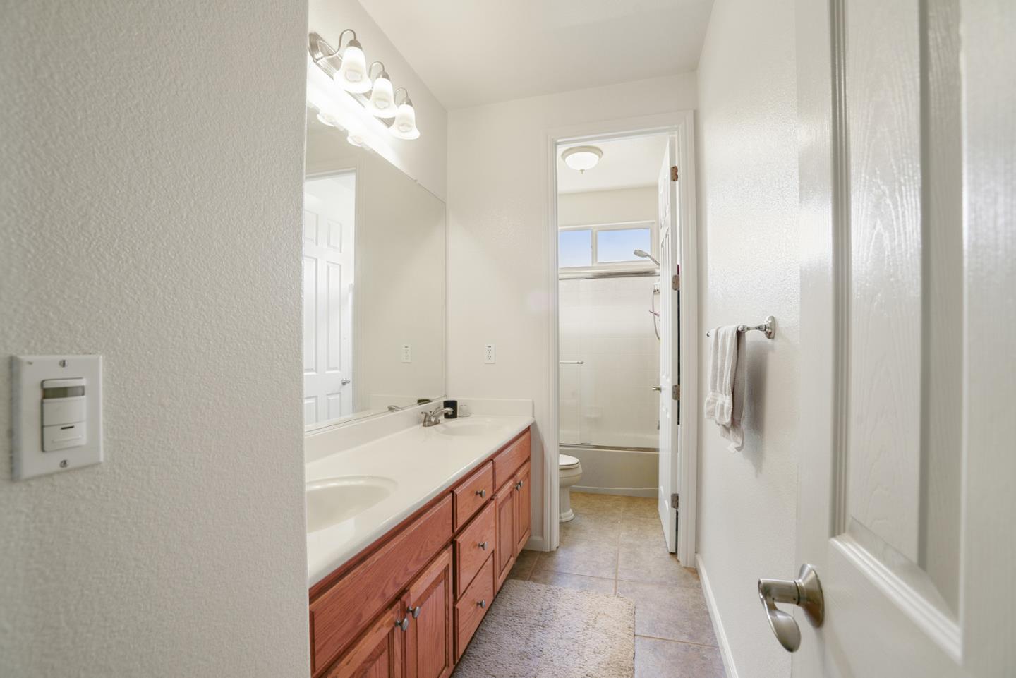 2272 Star Lilly Court