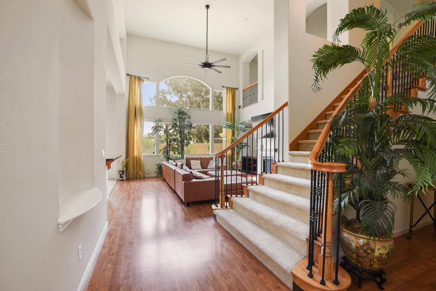 2272 Star Lilly Court