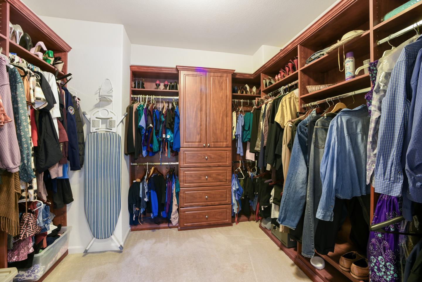 2272 Star Lilly Court