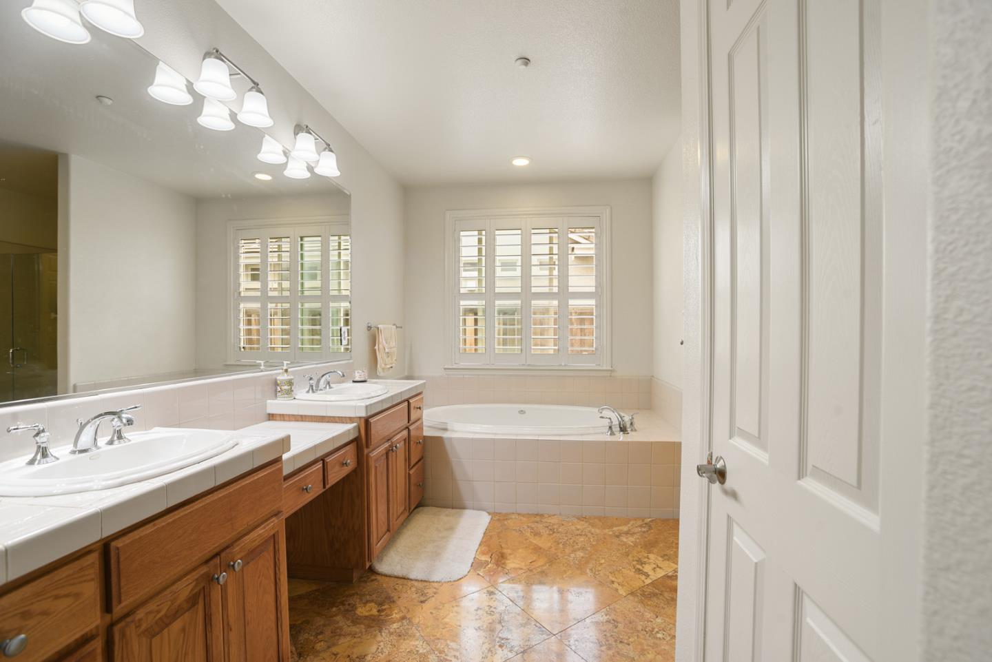 2272 Star Lilly Court