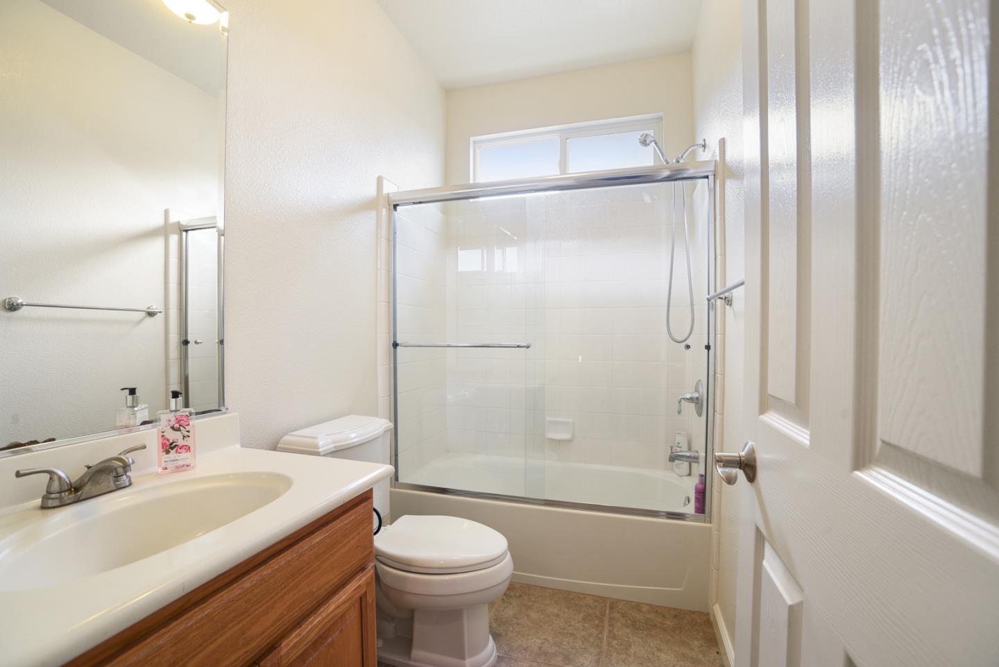 2272 Star Lilly Court