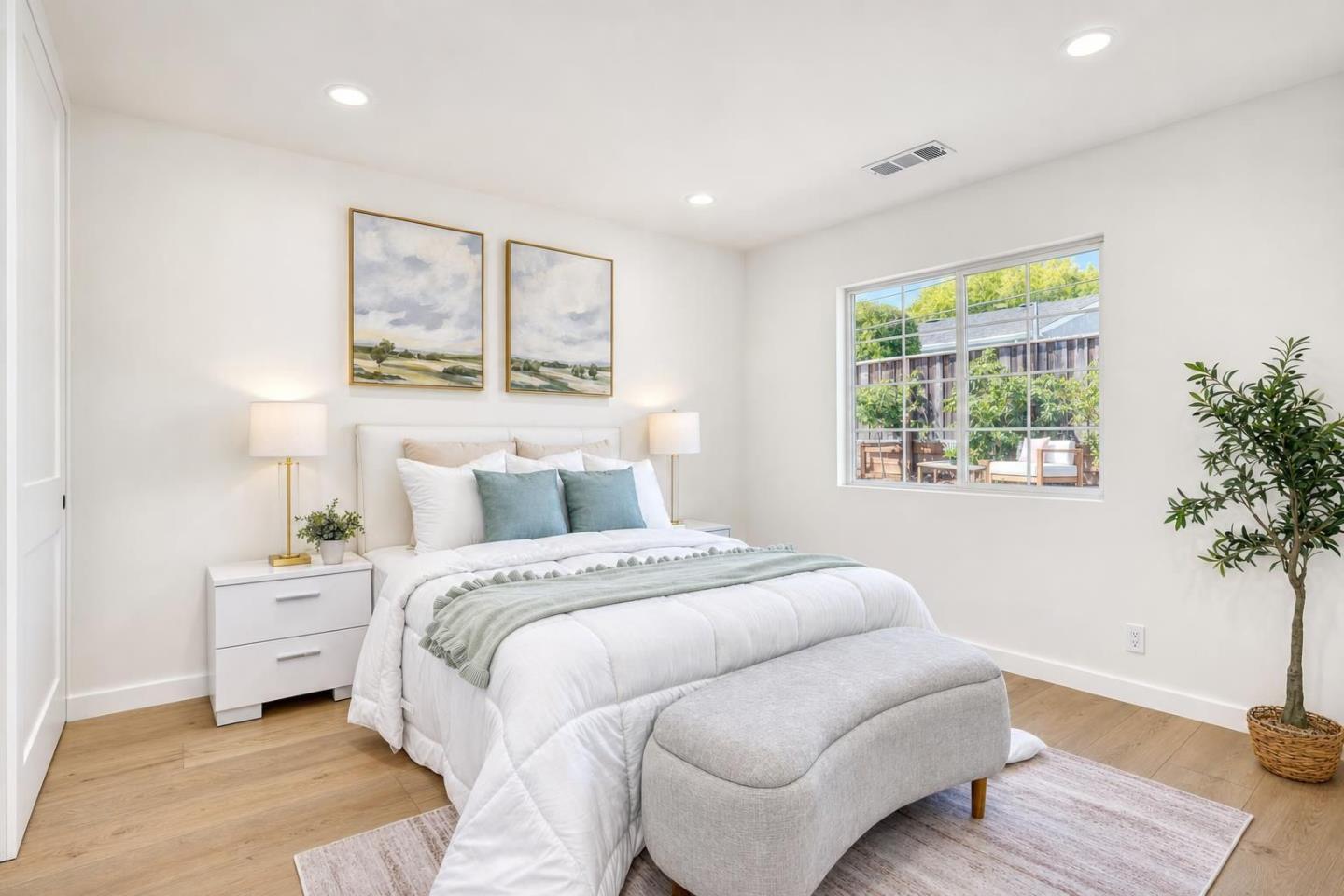 4765 Del Loma CT