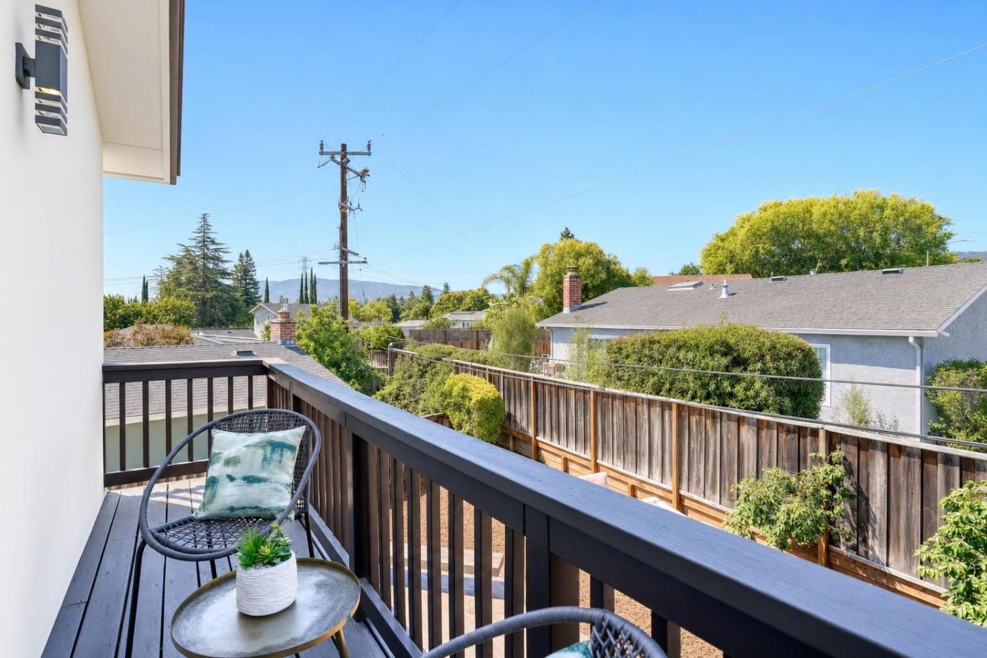 4765 Del Loma CT