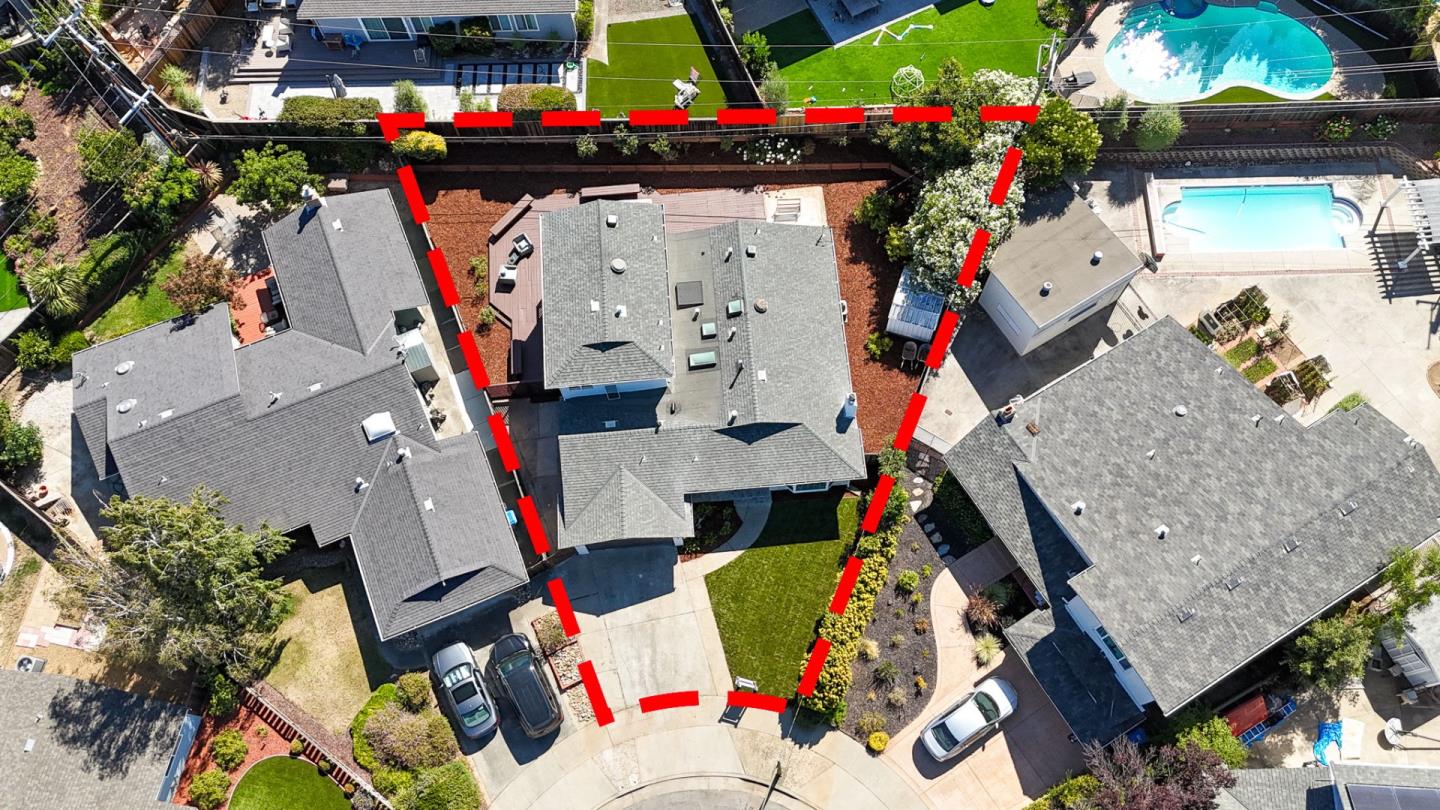 4765 Del Loma CT