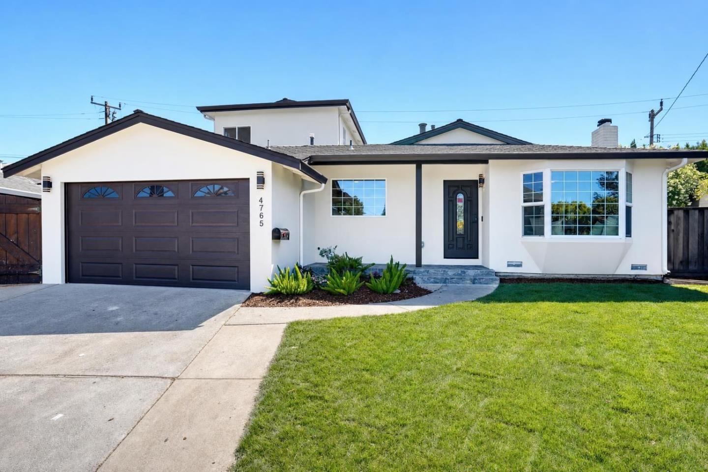 4765 Del Loma CT