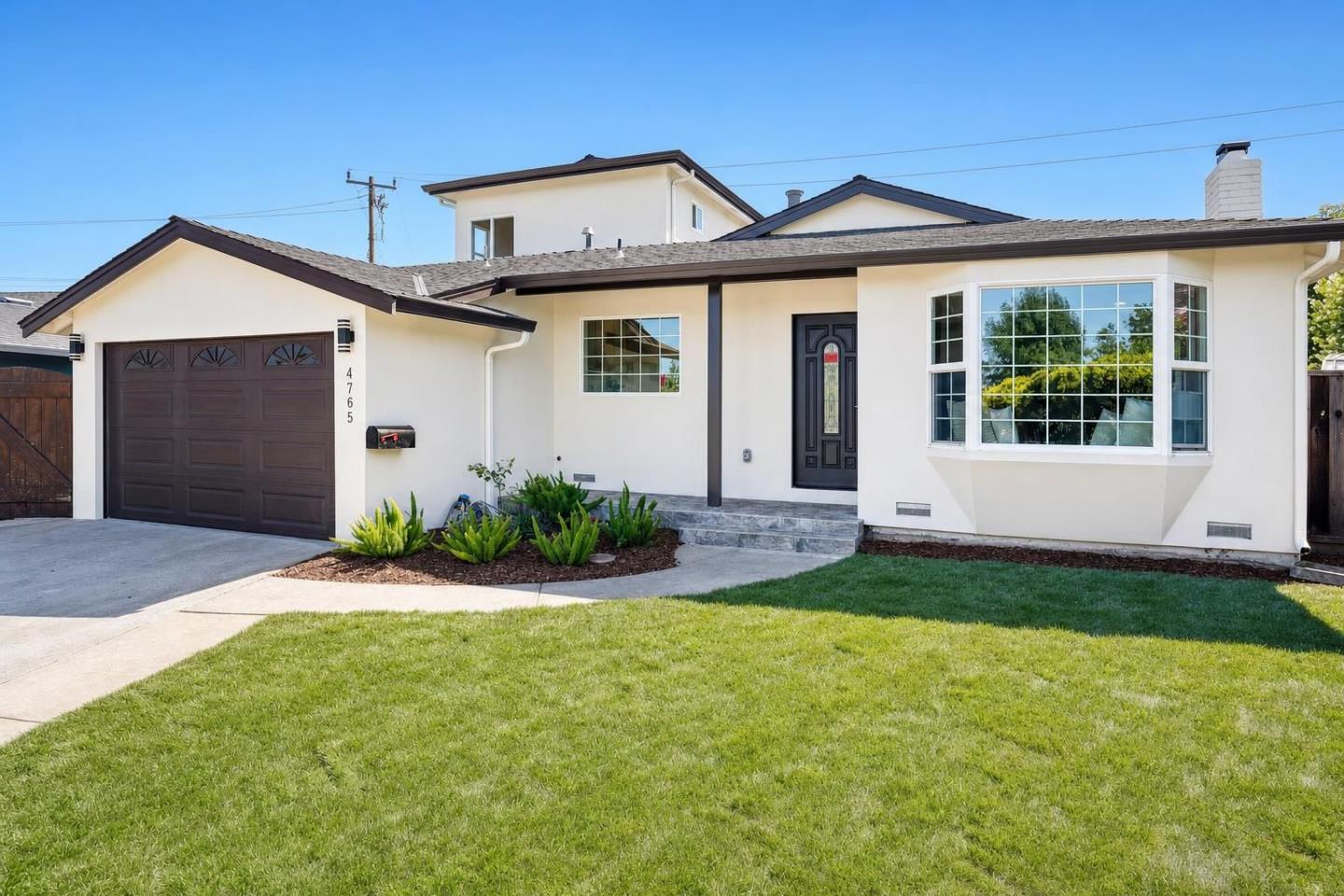 4765 Del Loma CT