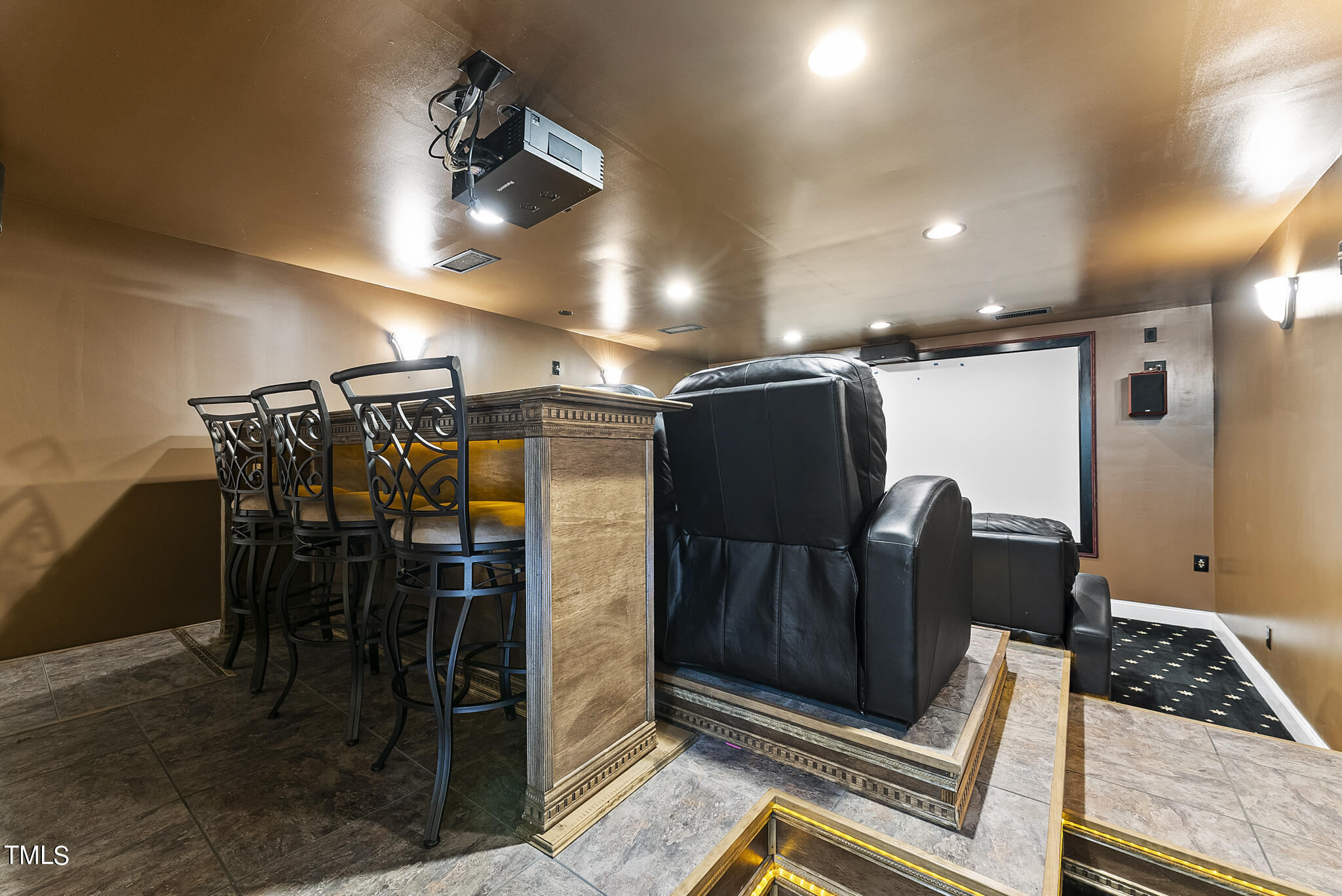 104 Sherringham Court