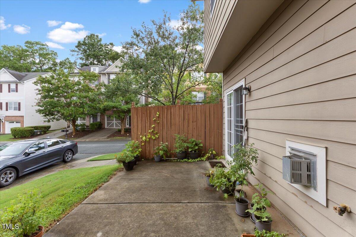 600 Baucom Grove Court