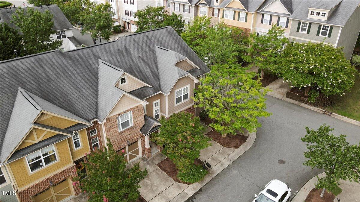 600 Baucom Grove Court