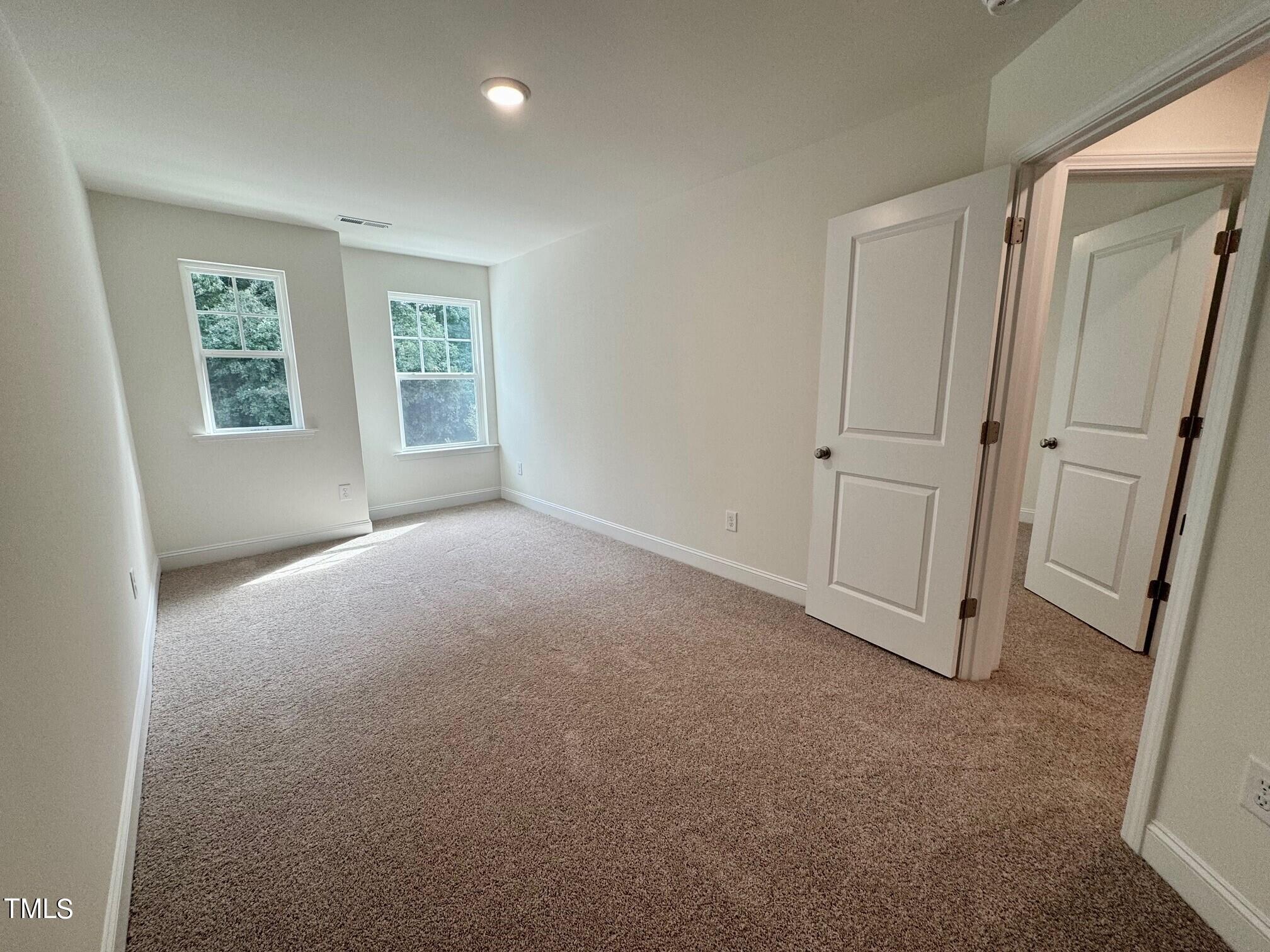 440 La Maison Avenue # 15