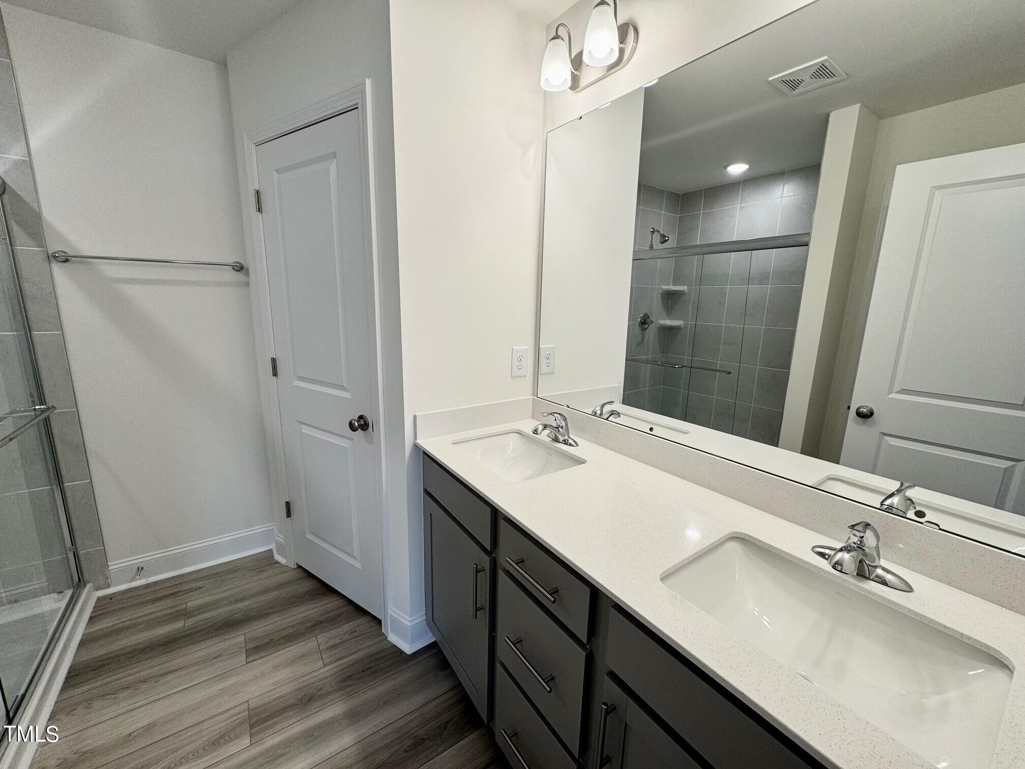 440 La Maison Avenue # 15