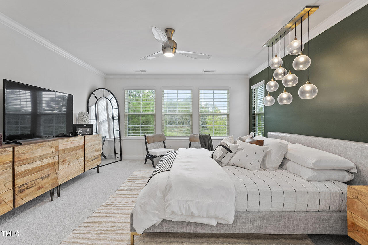 1008 Pershing Glen Court