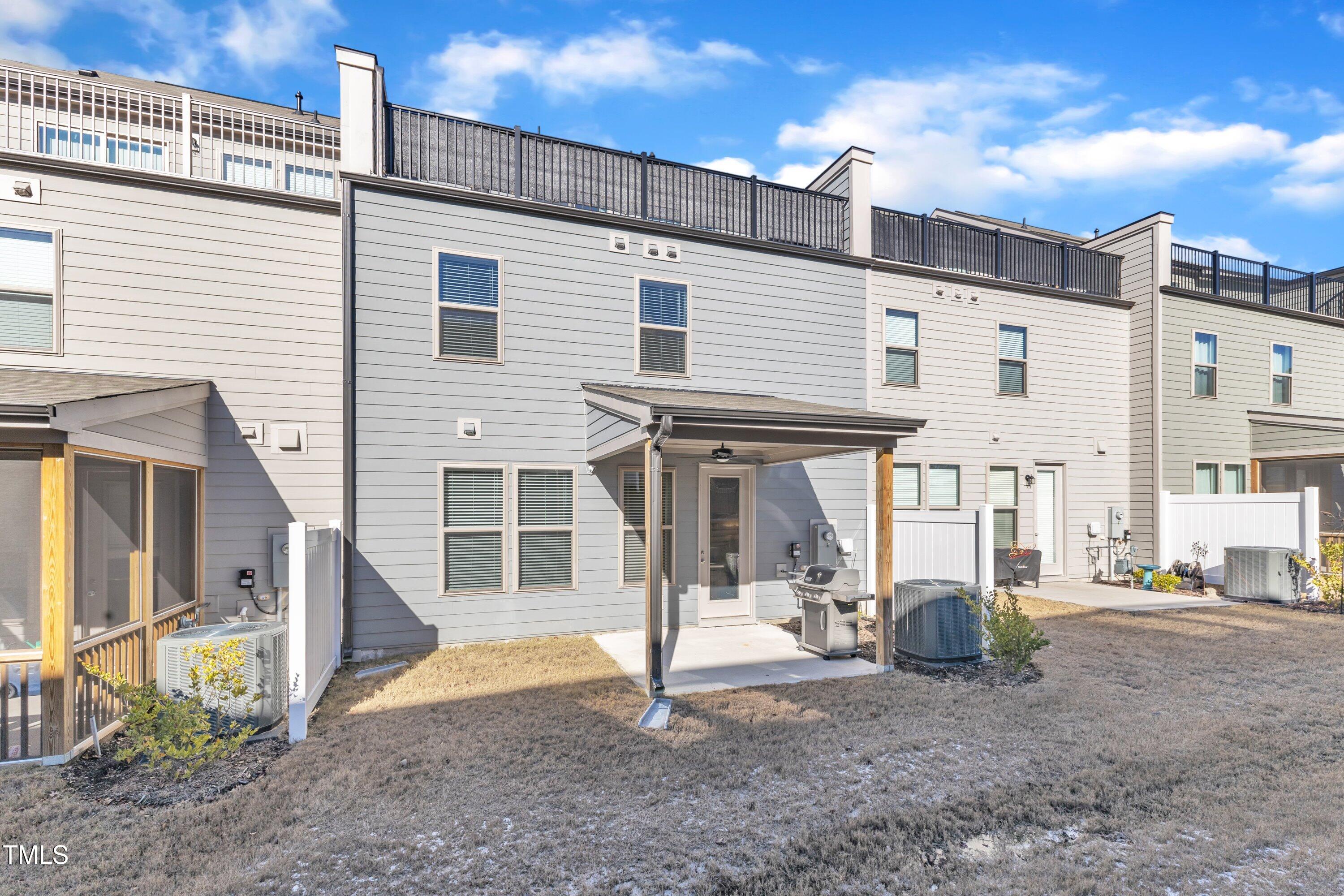 2129 Voekler Street