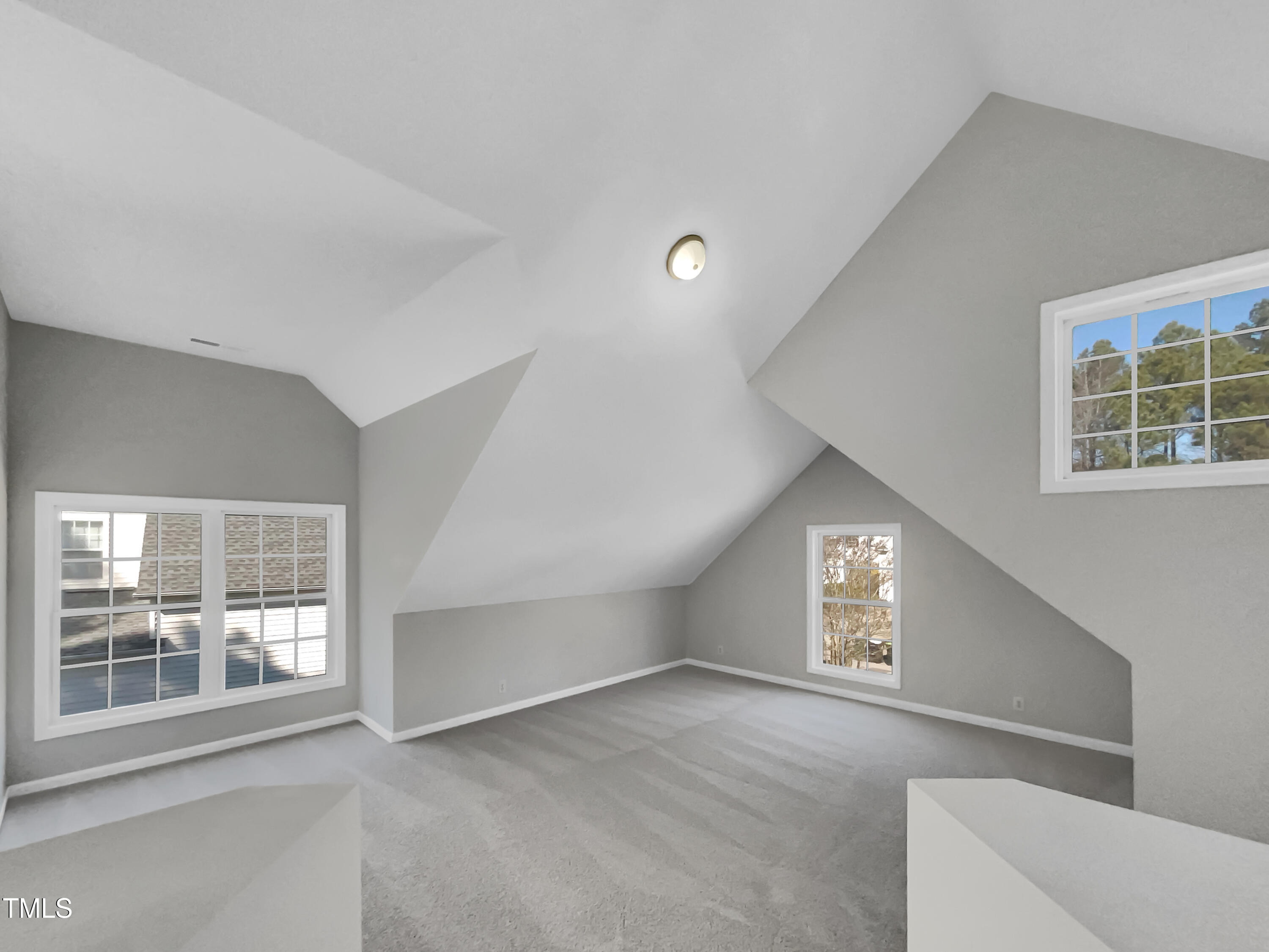 106 Trumbell Circle