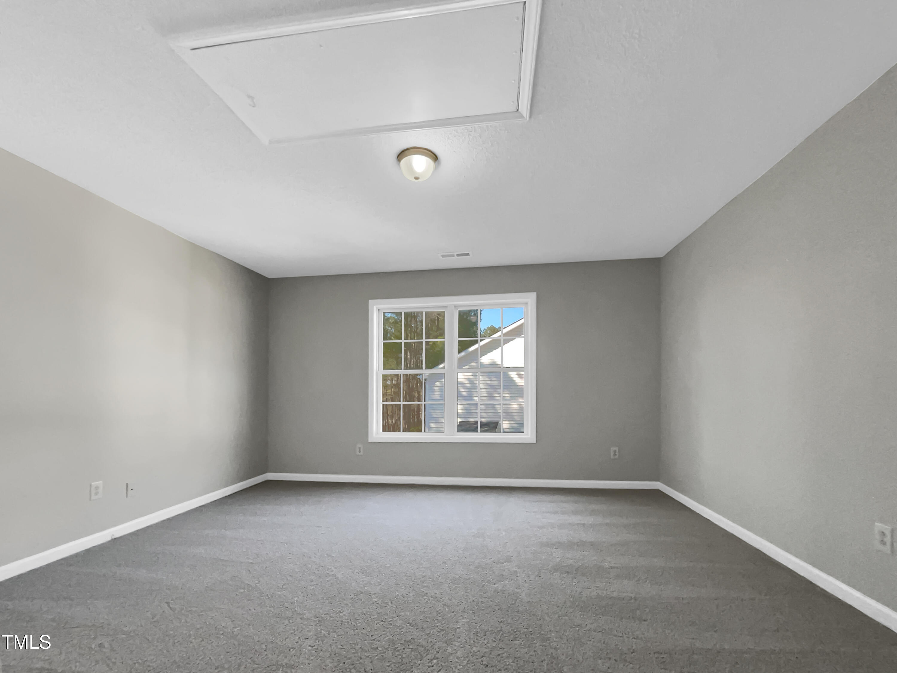 106 Trumbell Circle