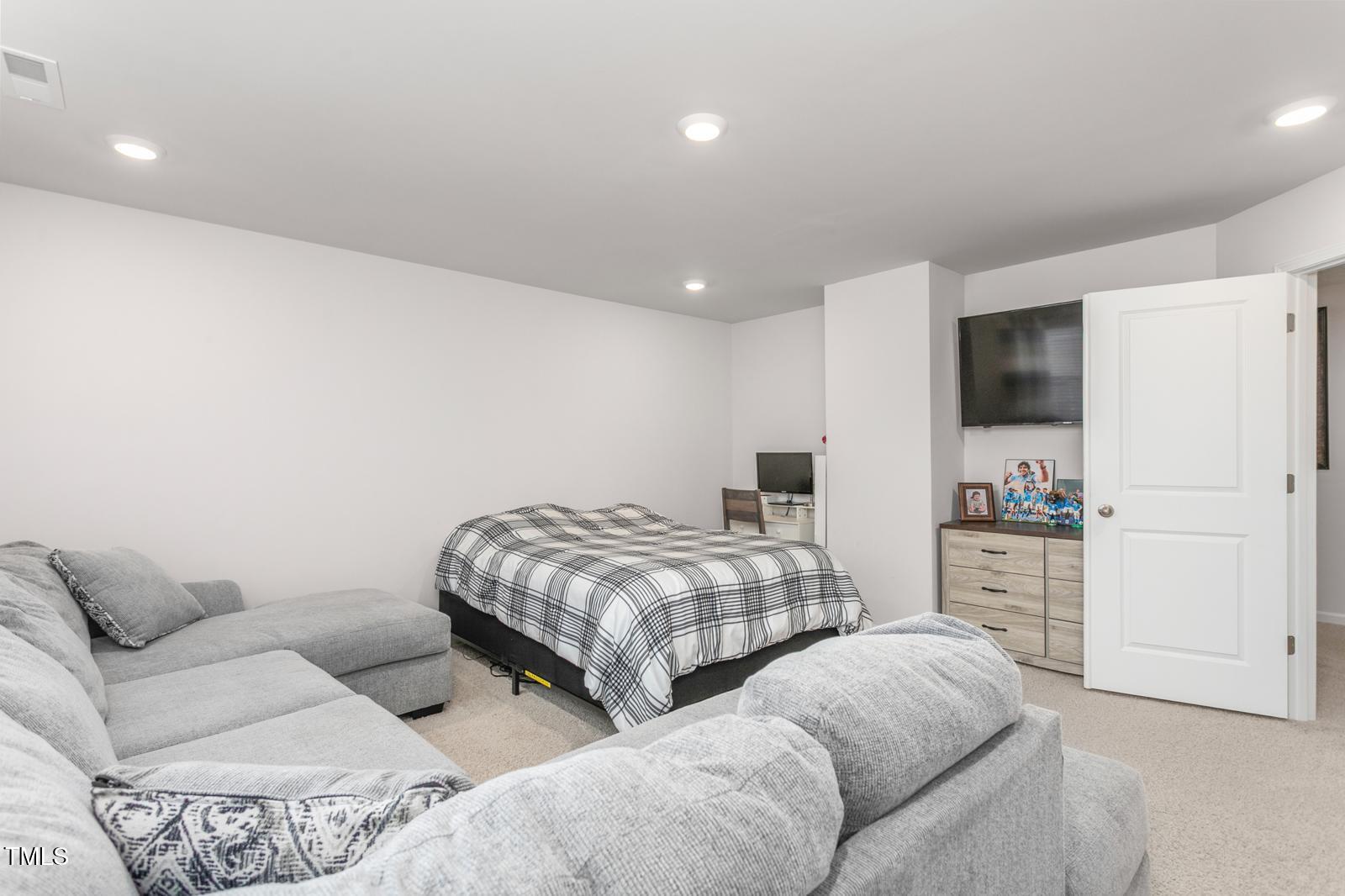 1415 Dalton Place