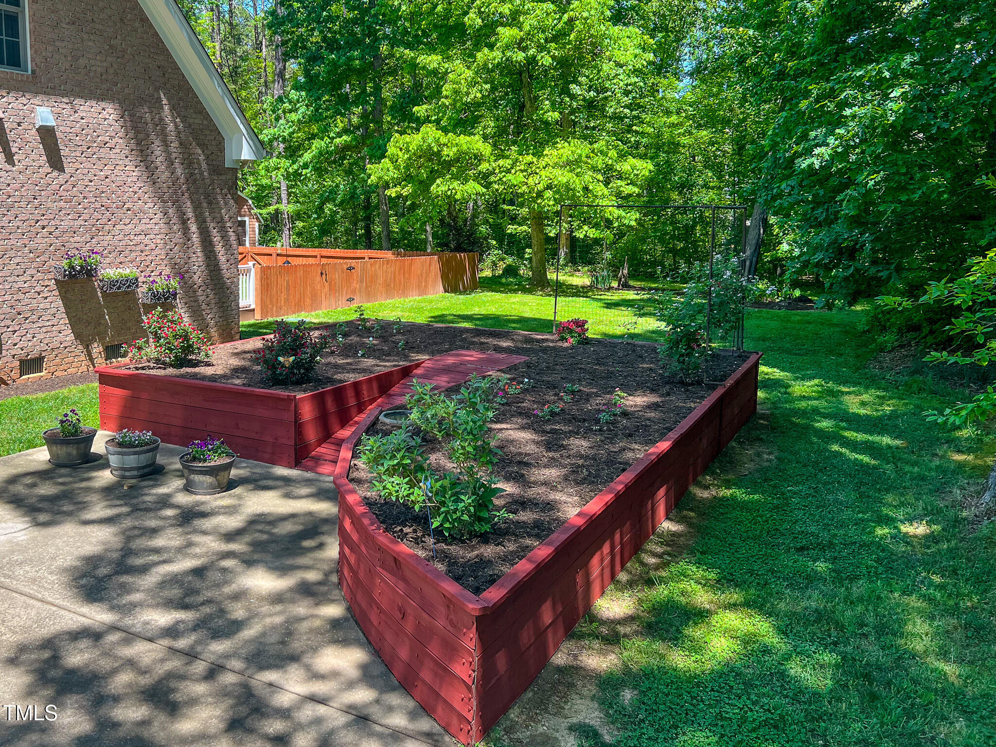 19 Rivers Edge Court