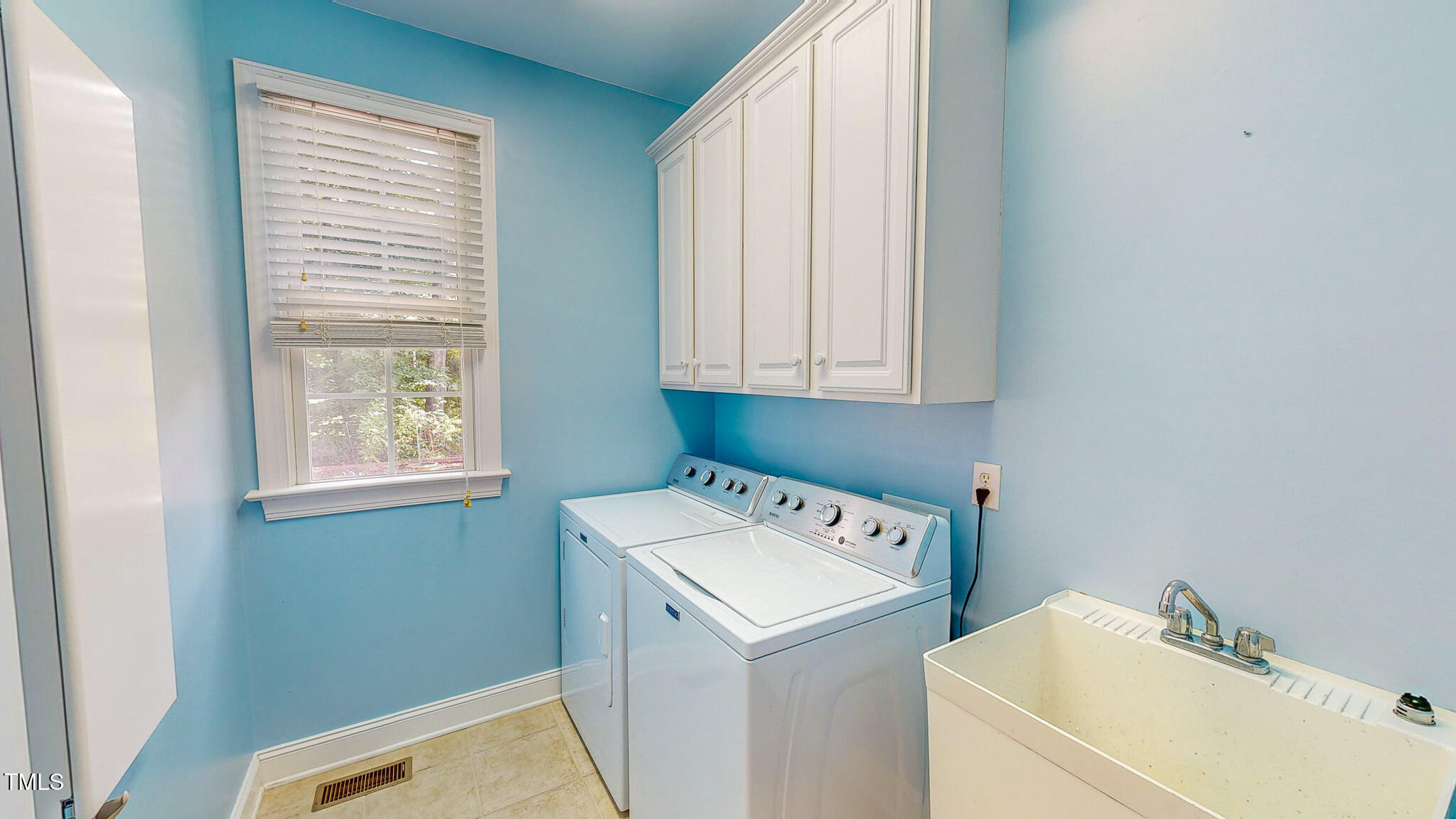 19 Rivers Edge Court