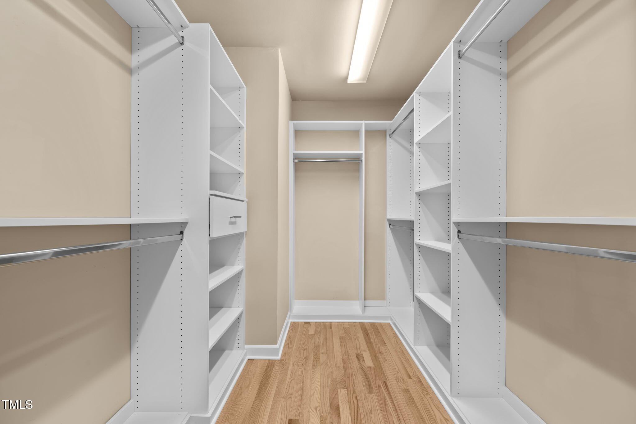 5304 Lyon Farm Drive