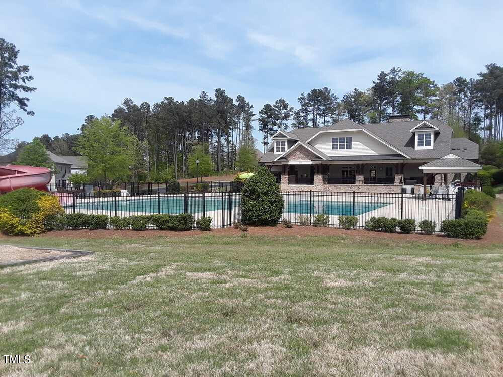 528 Mesquite Ridge Place