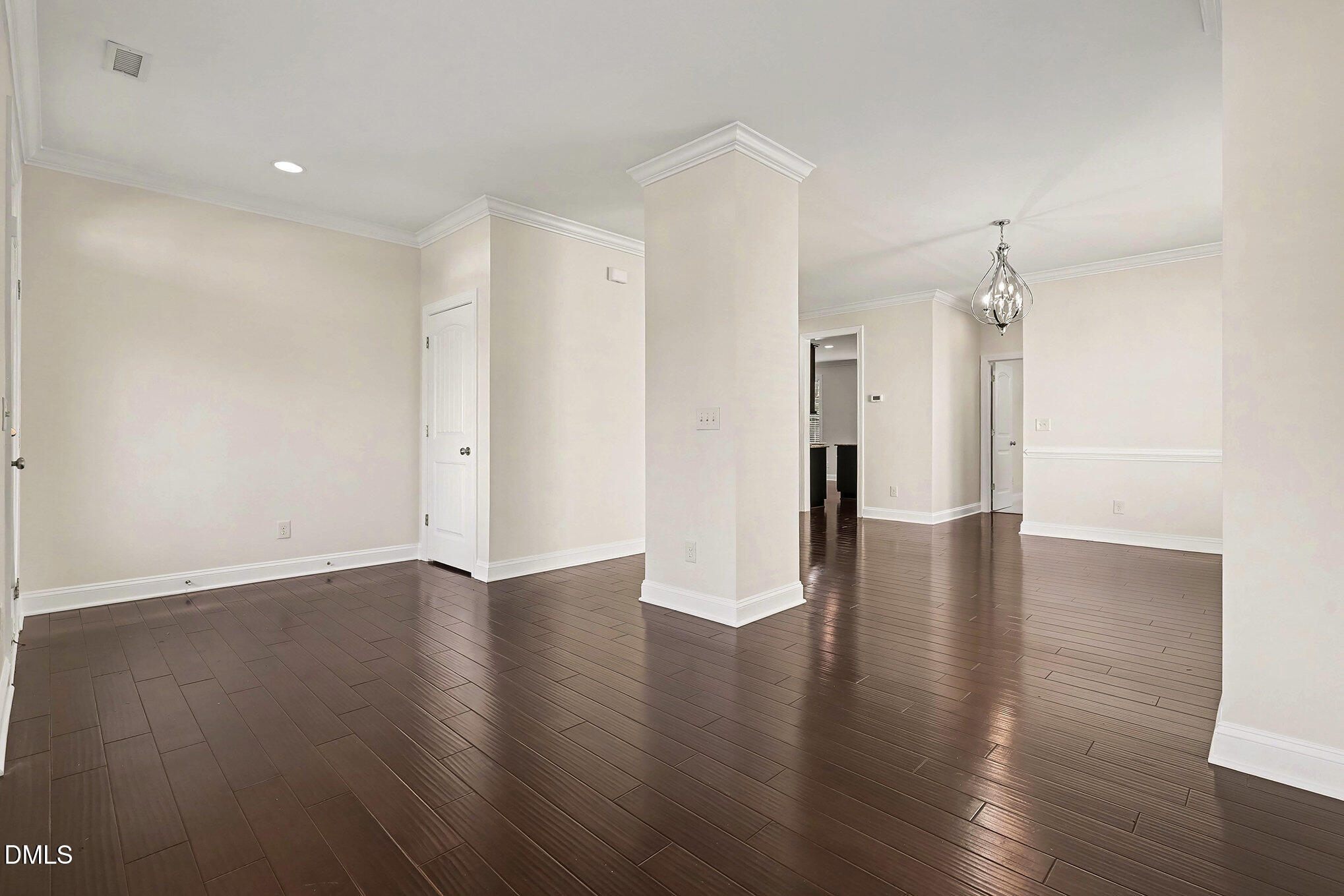 1012 Holland Bend Drive NE